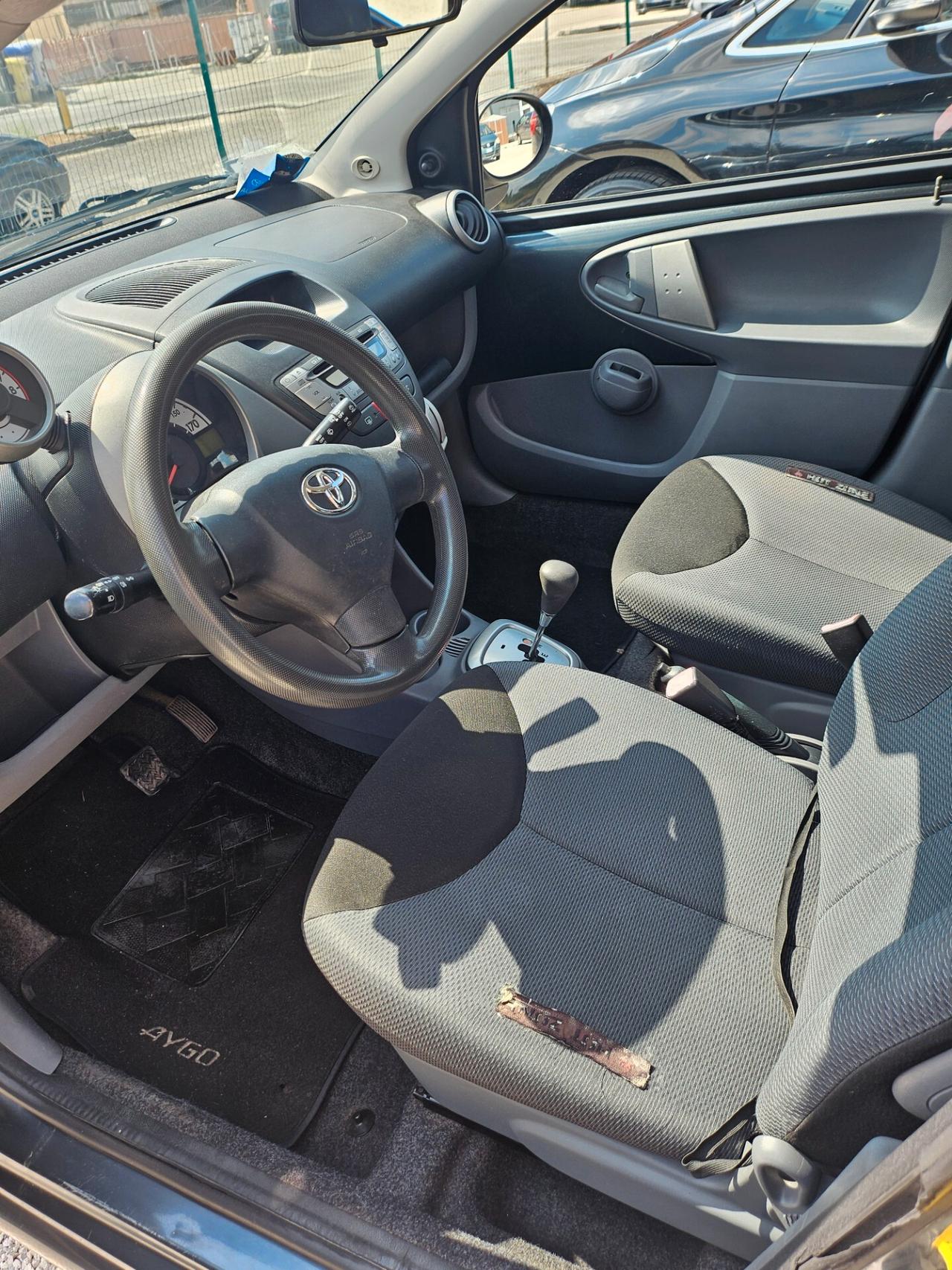 Toyota Aygo cambio Automatico