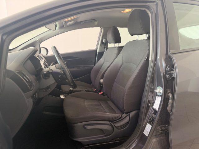 KIA Rio 1.2 CVVT 5p. Cool