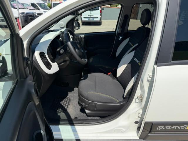 Fiat Panda Cross 1.0 FireFly S&S Hybrid