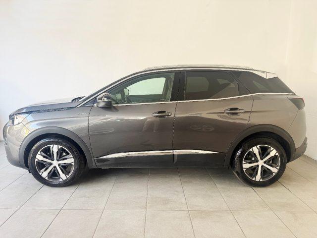 PEUGEOT 3008 GT LINE