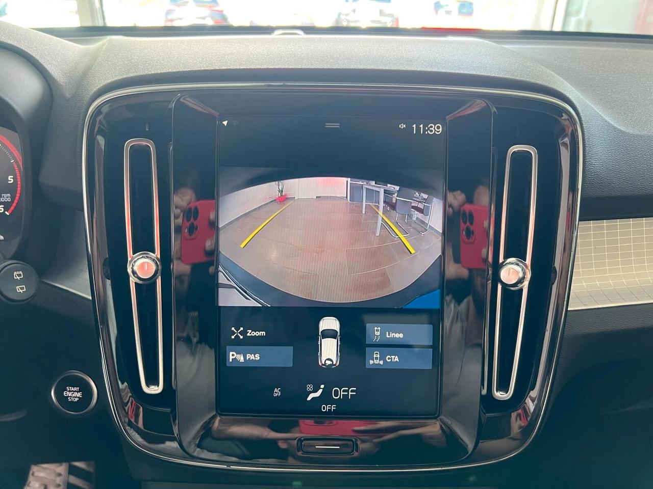 Volvo XC40 D4 AWD Geartronic R-design