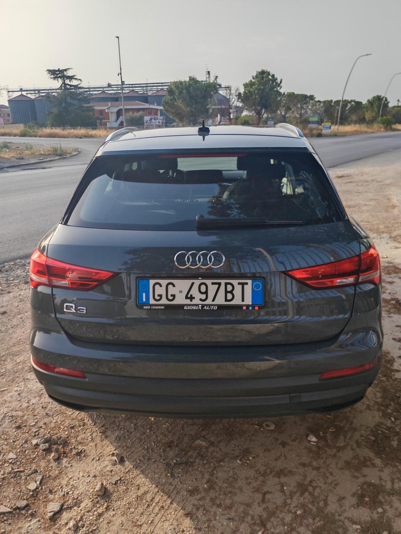 Audi Q3 35 TDI Business Advanced