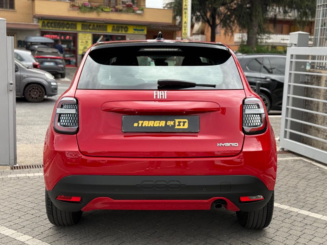 FIAT 600 Hybrid 100 CV DCT MHEV +GARANTITA