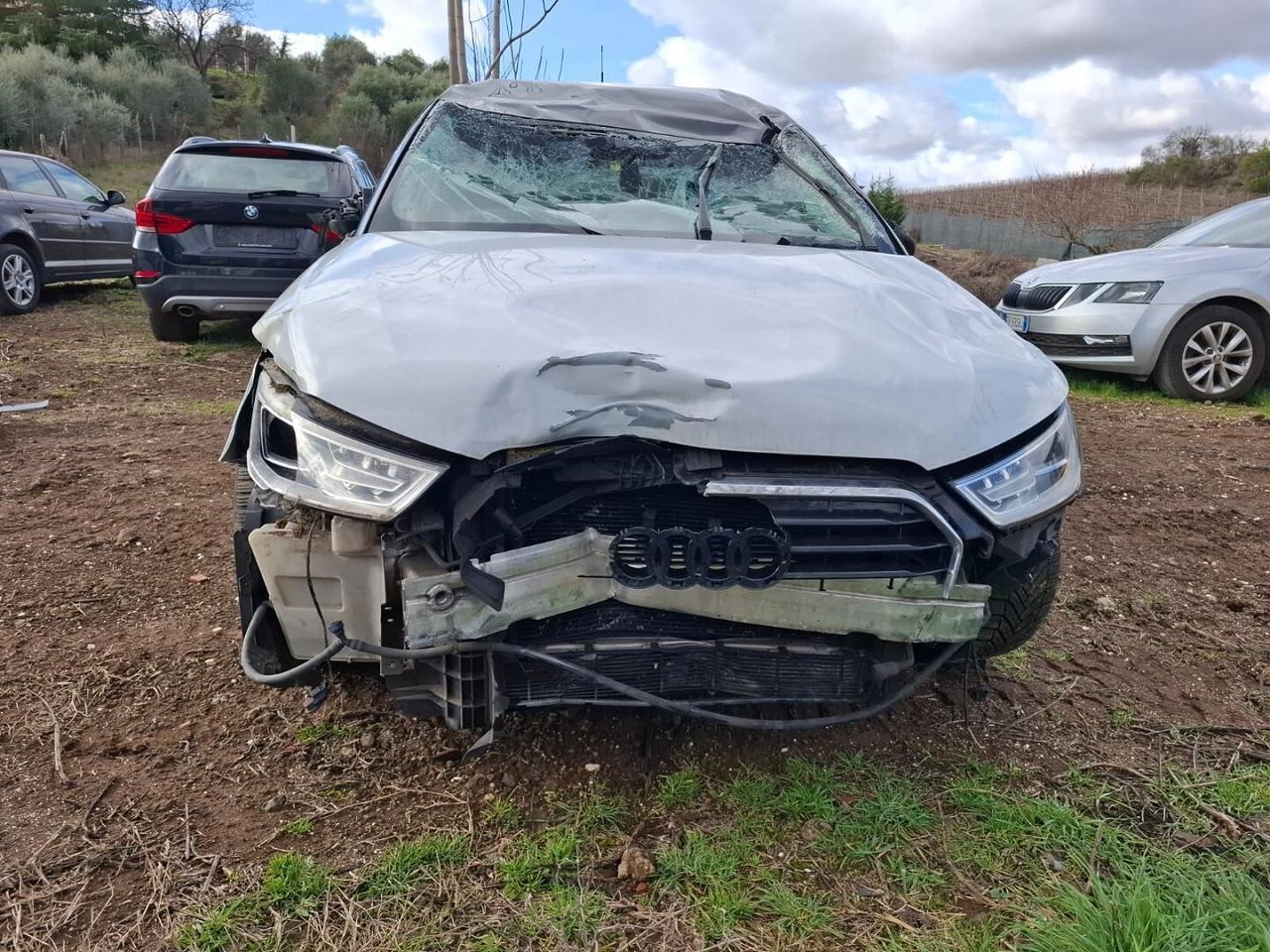 AUDI A1 SBK S-LINE AUT 2017 SINISTRATA