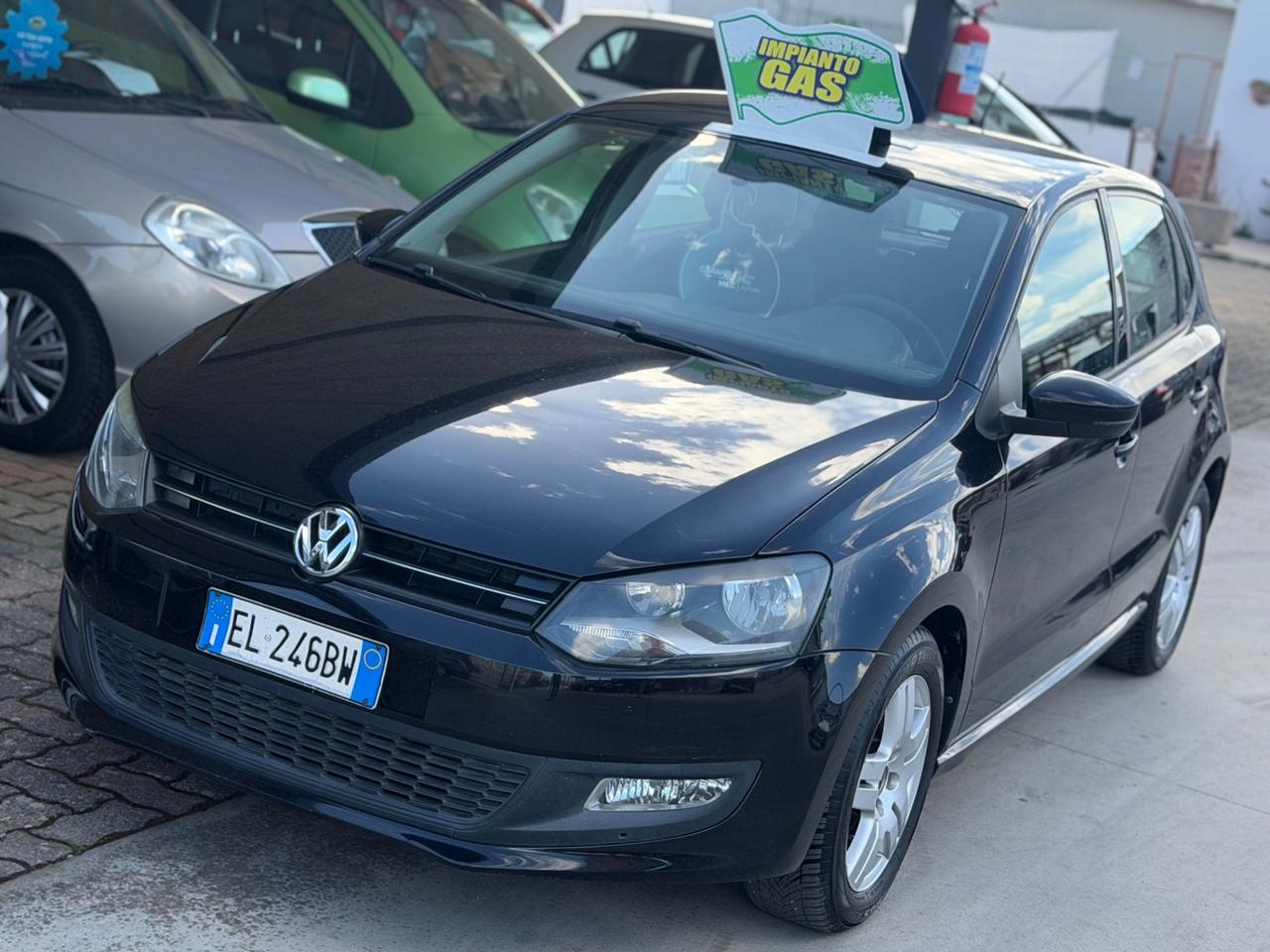 Volkswagen POLO 1.4 GPL 2012 - STEREO 2DIN