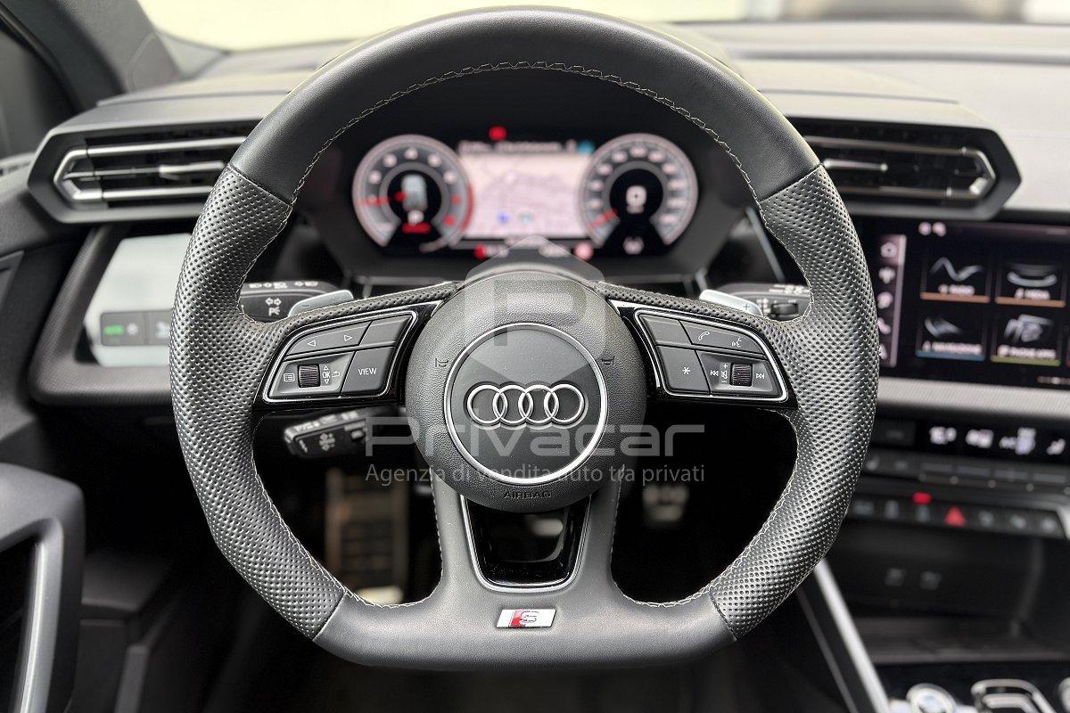 AUDI A3 allstreet 35 TFSI S tronic Identity Contrast