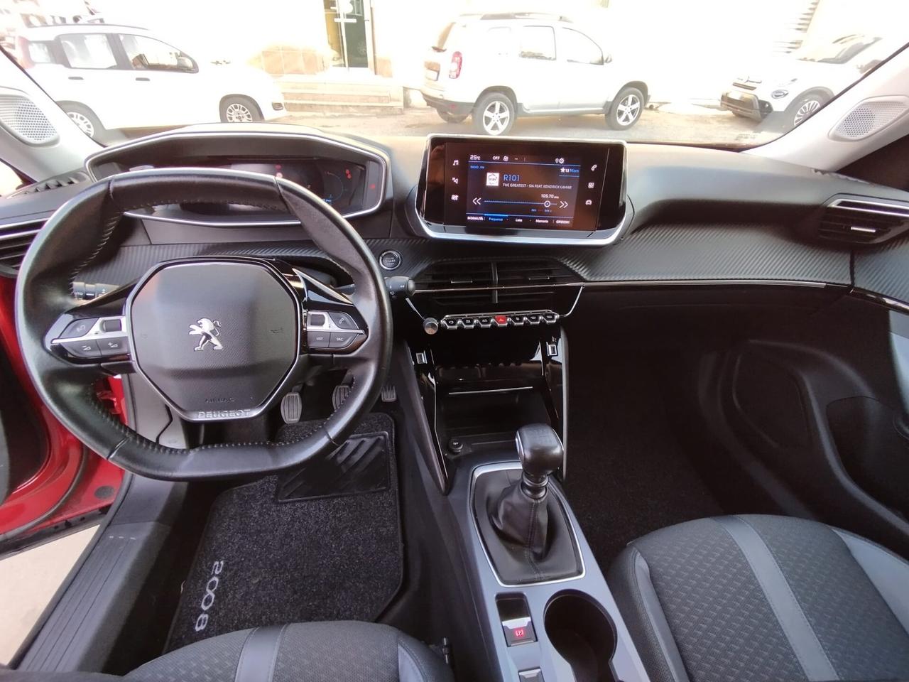 Peugeot 2008 BlueHDi 100 S&S Allure