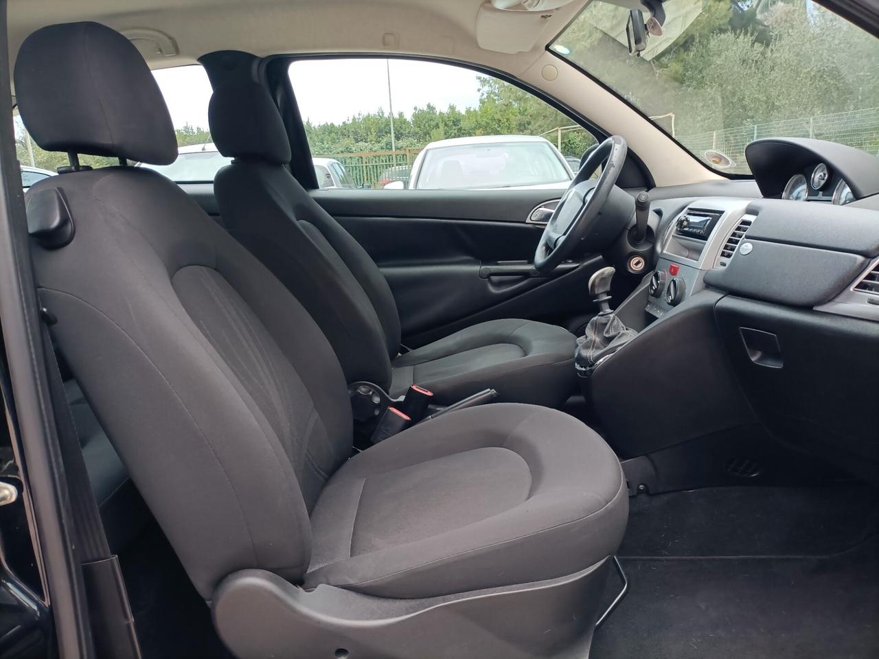 Lancia Ypsilon 1.2 69 CV Diva