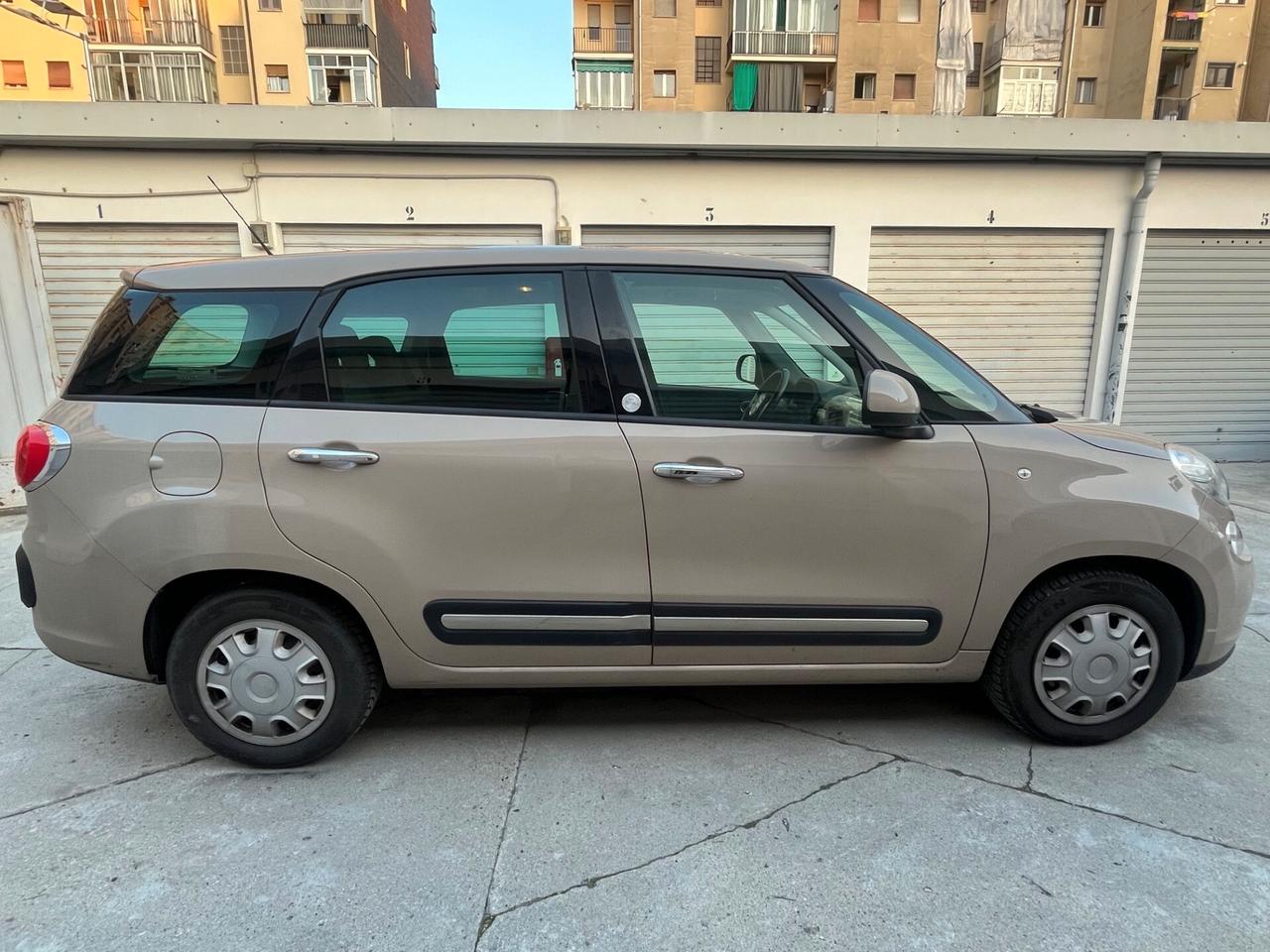 Fiat 500L Living 1.6 Multijet 105 CV Lounge