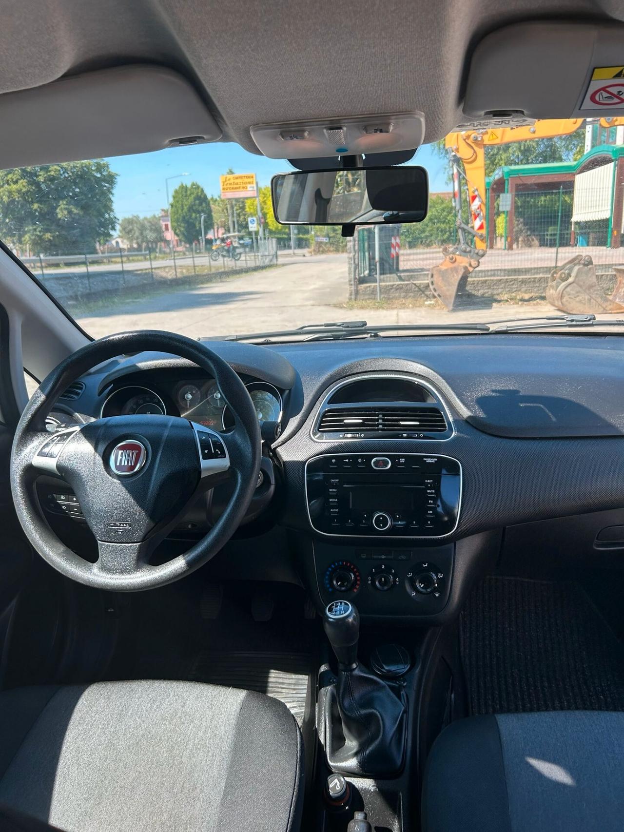 Fiat Punto 1.3 MJT II S&S 85 CV 5 porte ECO Street OK NEO PATENTATI
