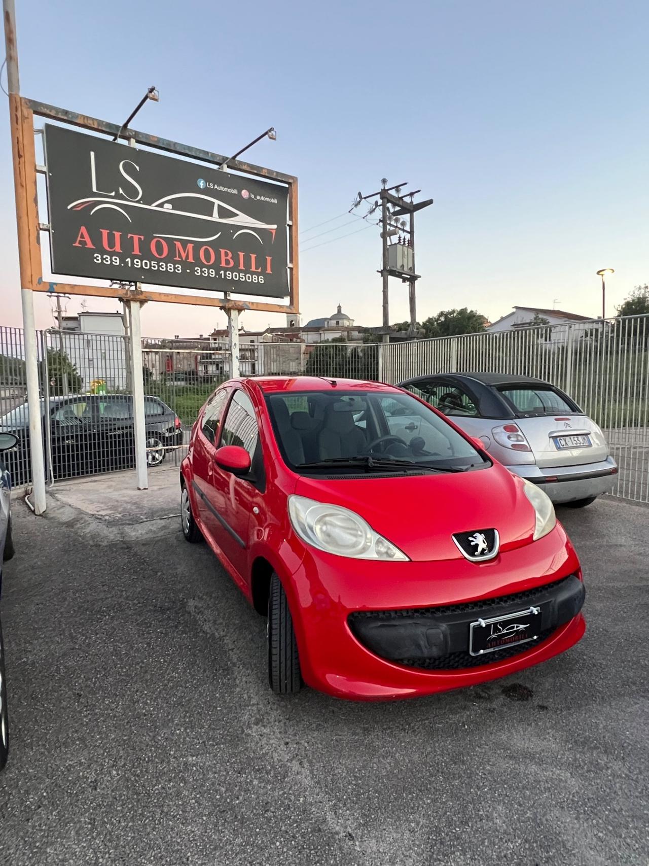 Peugeot 107 1.0 68CV 5p. Urban Move