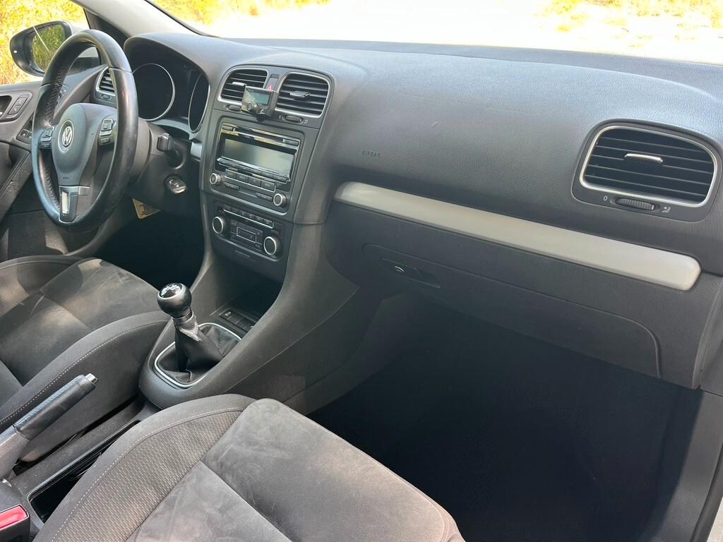Volkswagen Golf 1.6 TDI DPF 5p. Highline