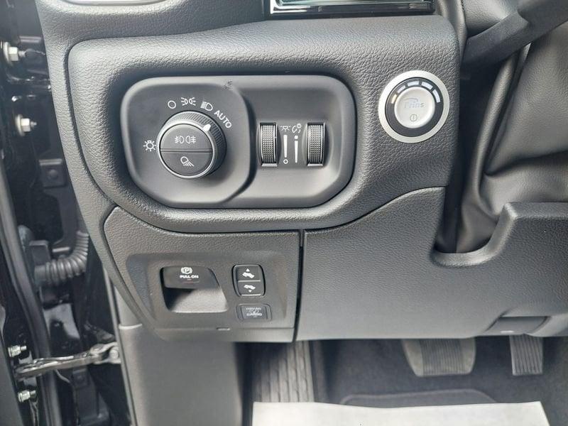 Dodge RAM NUOVO RAM 2025 LARAMIE BLACK 3.0L Twin-Turbo 420CV GPL