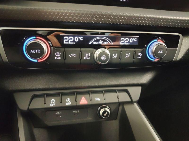 Audi A1 SPB 30 TFSI S tronic Identity Black