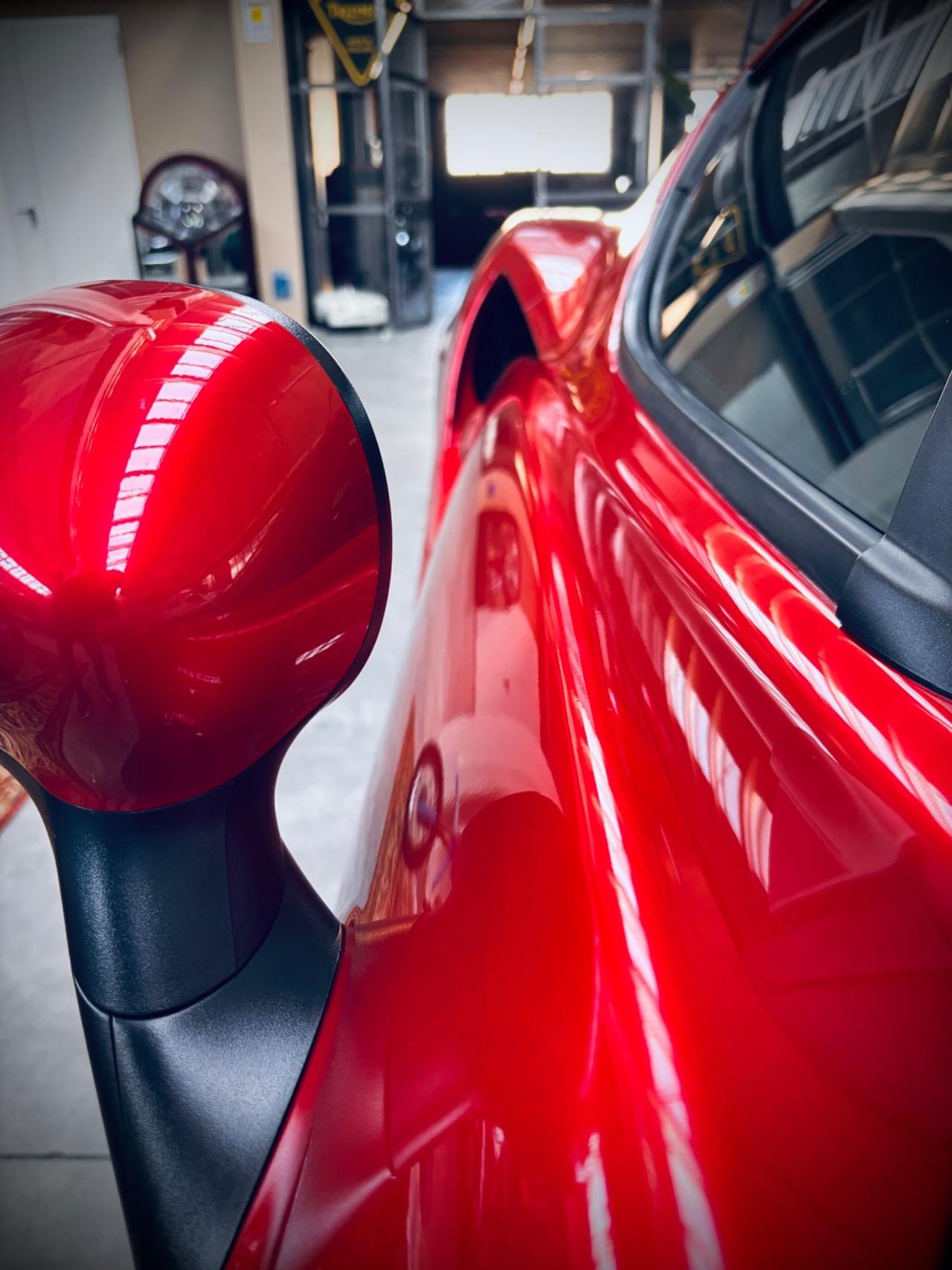 Alfa Romeo 4C 1750 TBi ex Jorge Lorenzo