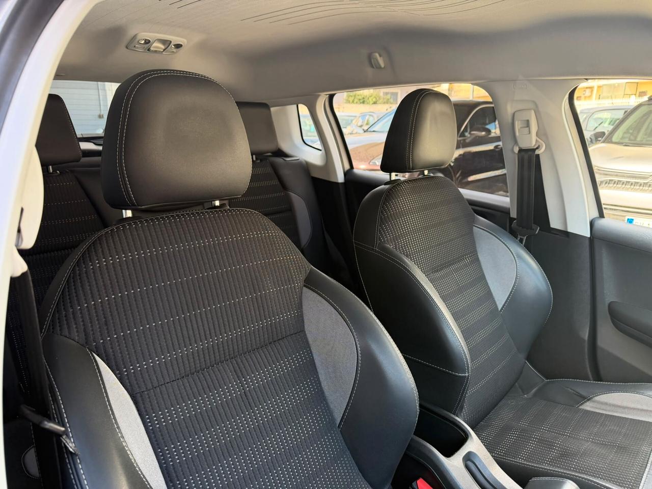 PEUGEOT 2008 1.6 BLUEHDI 100CV ALLURE 2017