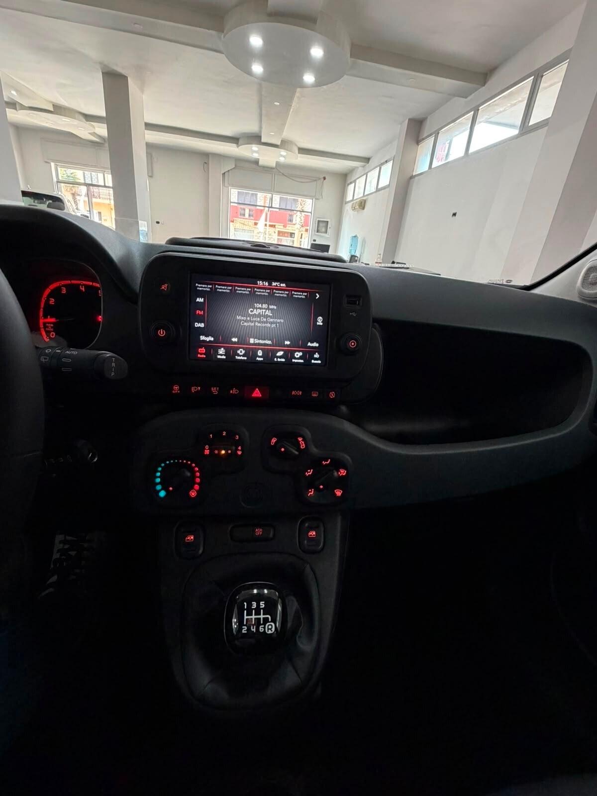 Fiat Panda Cross 1.0 FireFly S&S Hybrid