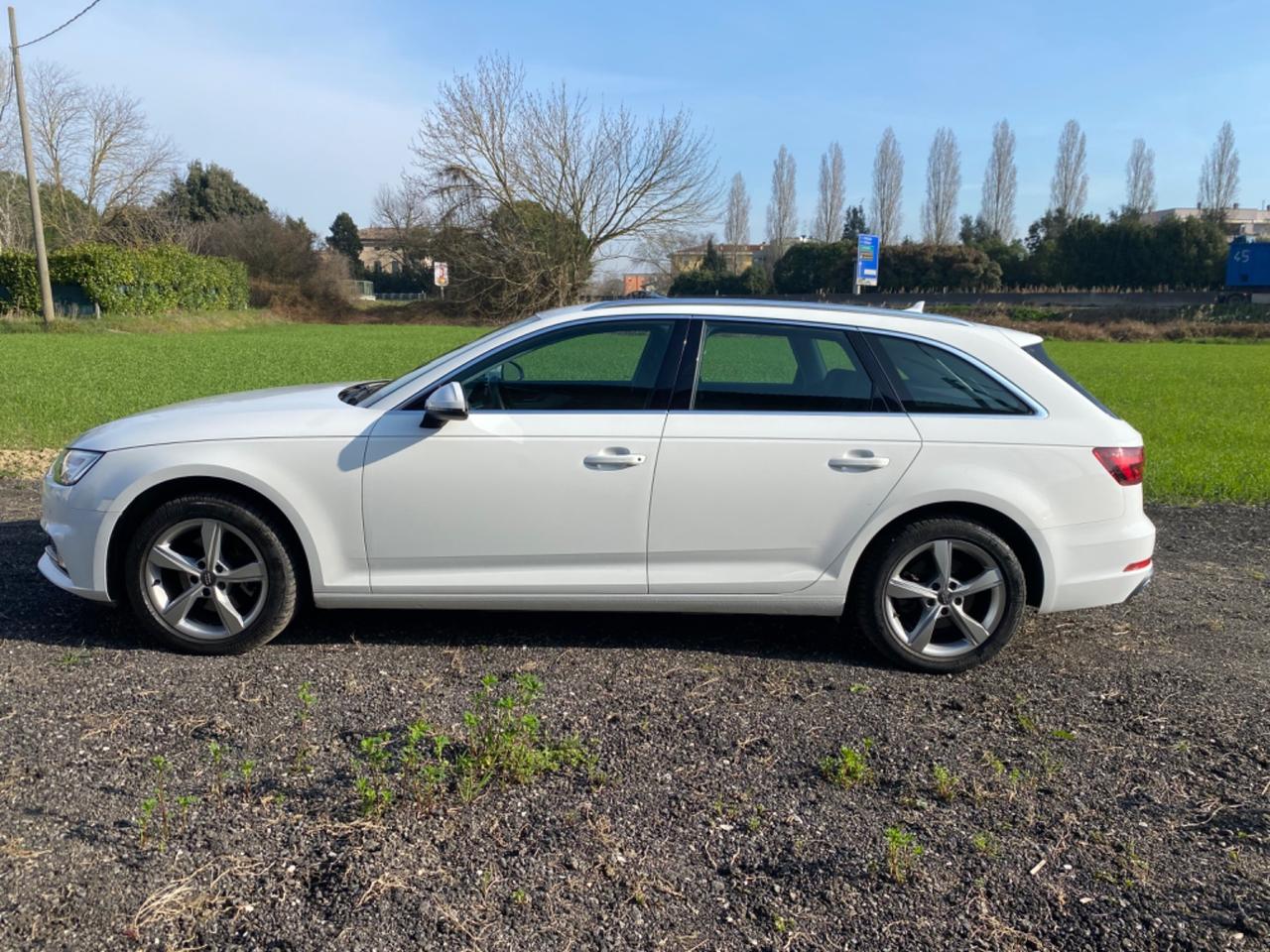 Audi A4 Avant 40 g-tron S tronic Business Sport