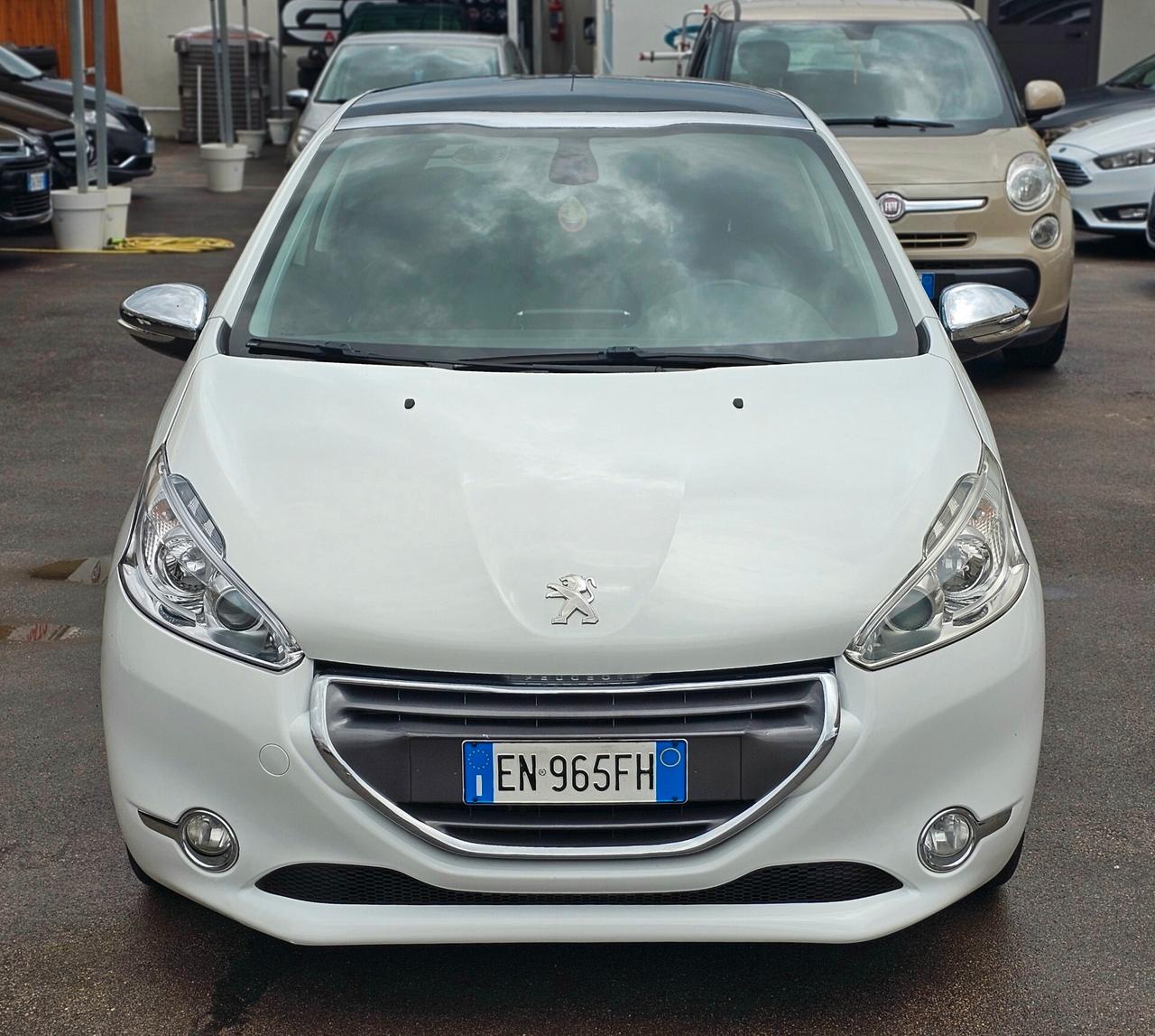 Peugeot 208 1.4 HDi 68 CV 3 porte Allure