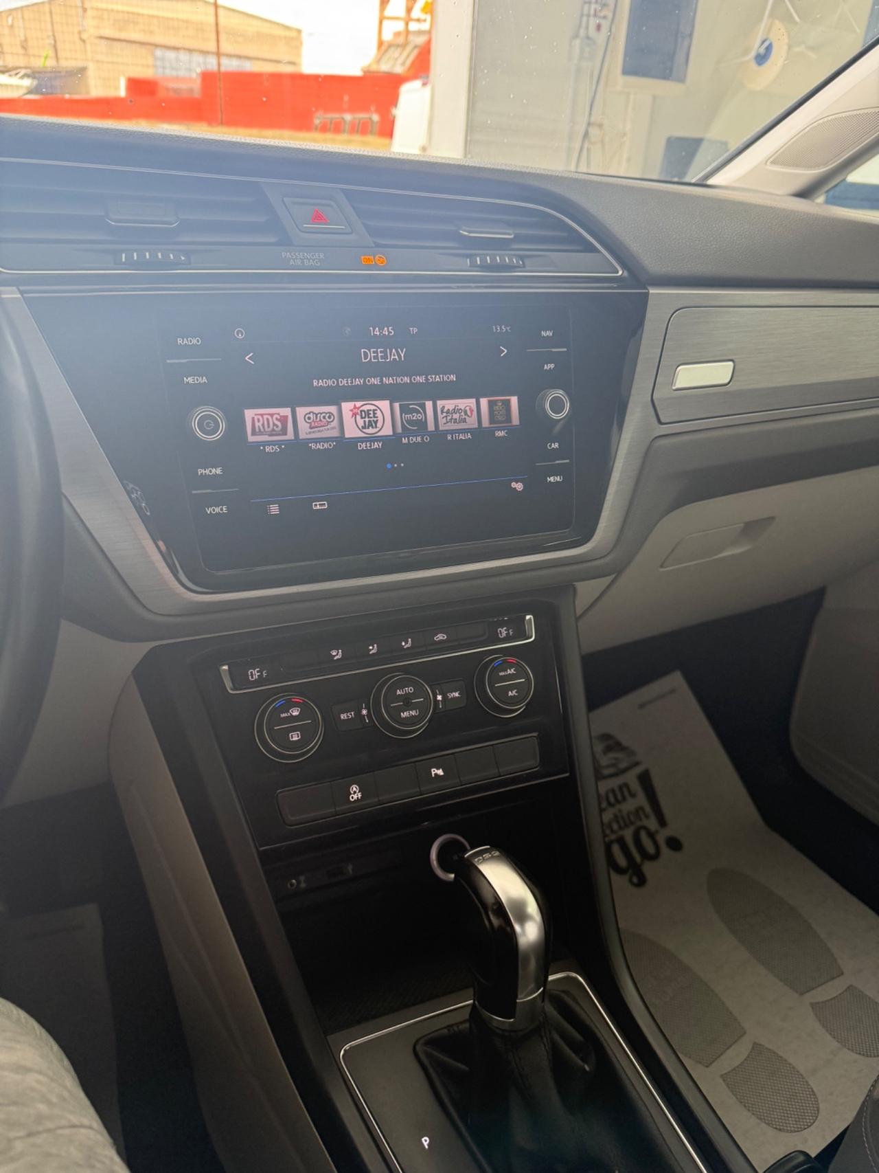 Volkswagen Touran 2.0 TDI 150 CV SCR DSG Comfortline BlueMotion Tech.