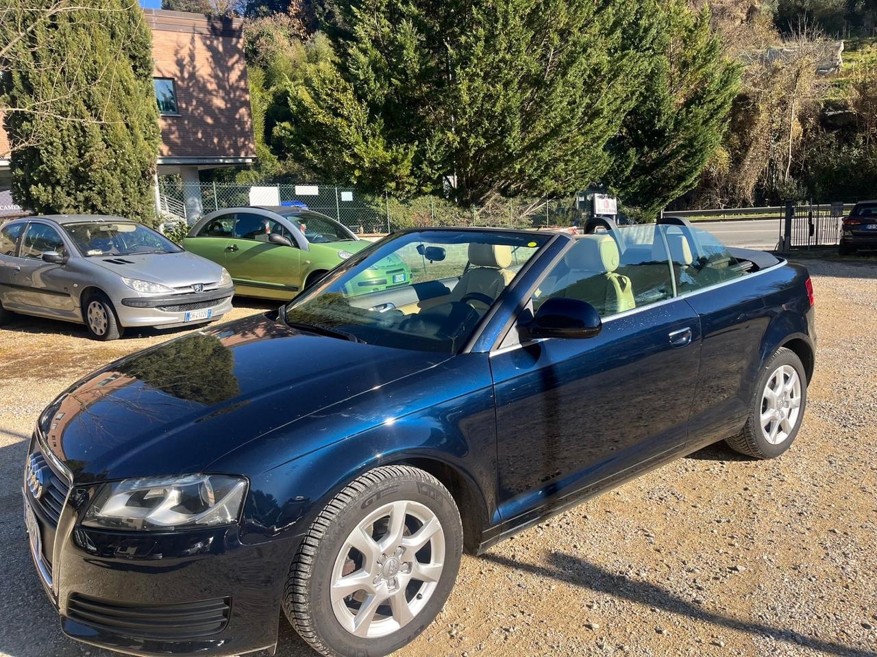 Audi A3 Cabrio 1.6 Diesel - Neopatentati