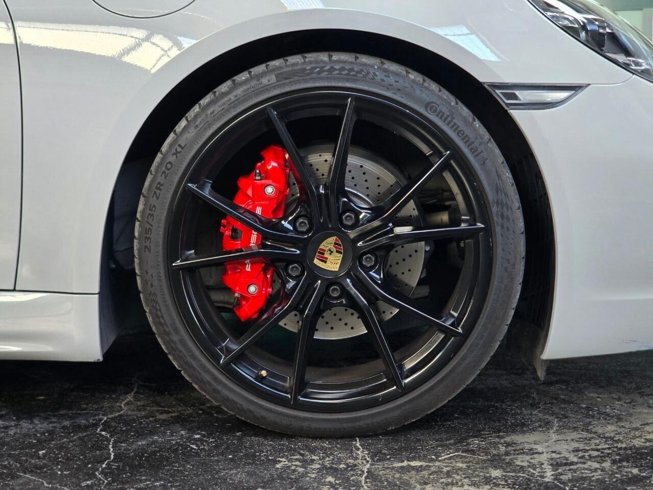 Porsche 718 Cayman 2.5 S