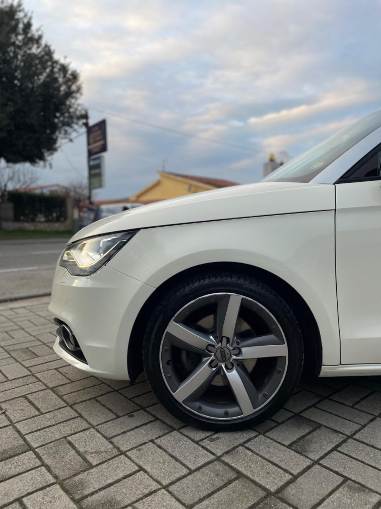 Audi A1 1.6 TDI Ambition