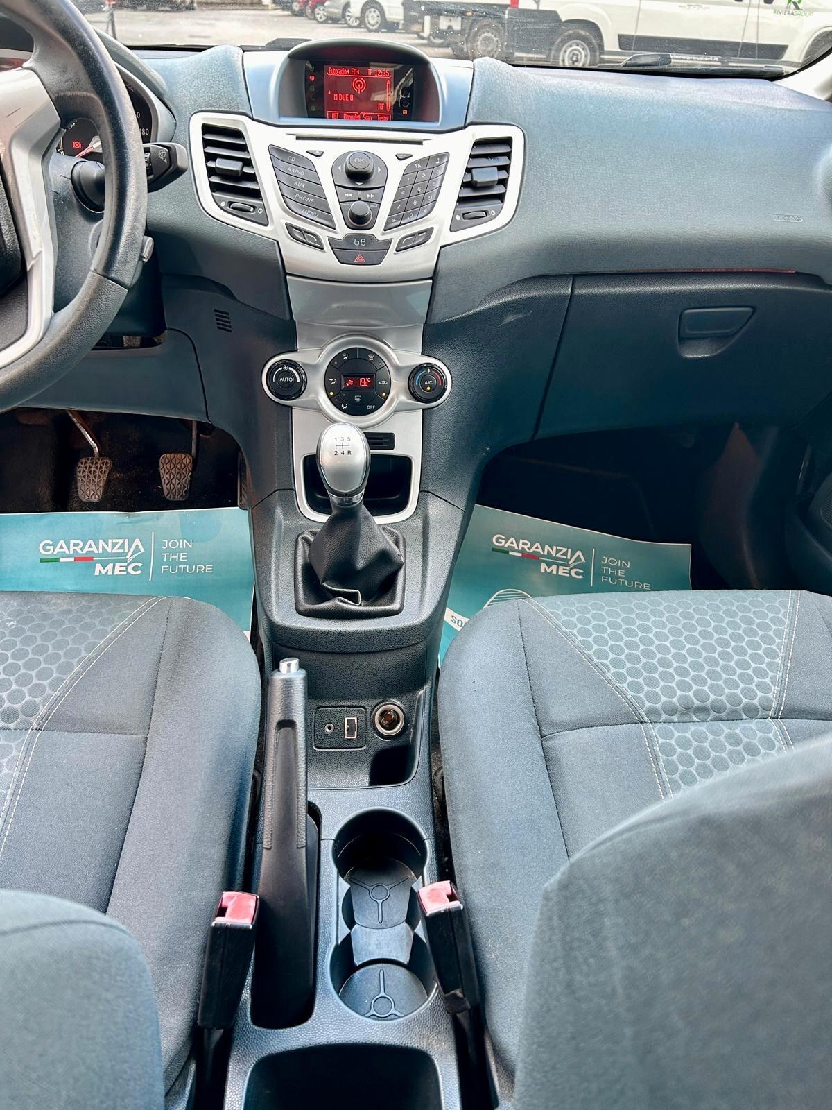 Ford Fiesta 1.2 82CV 3 porte Titanium - ok neopatentato