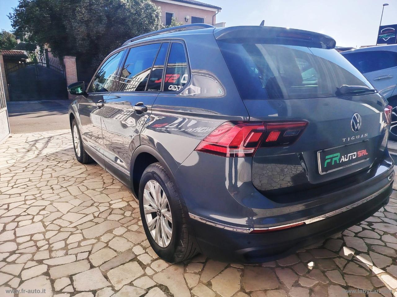 VOLKSWAGEN Tiguan 2.0 TDI 150CV SCR DSG R-Line