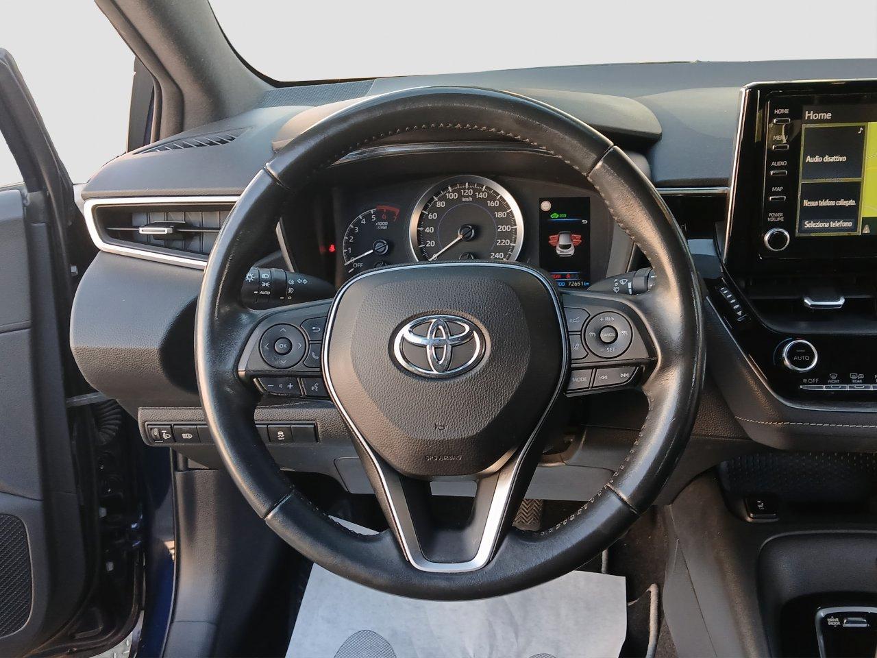 Toyota Corolla 1.8h Business cvt
