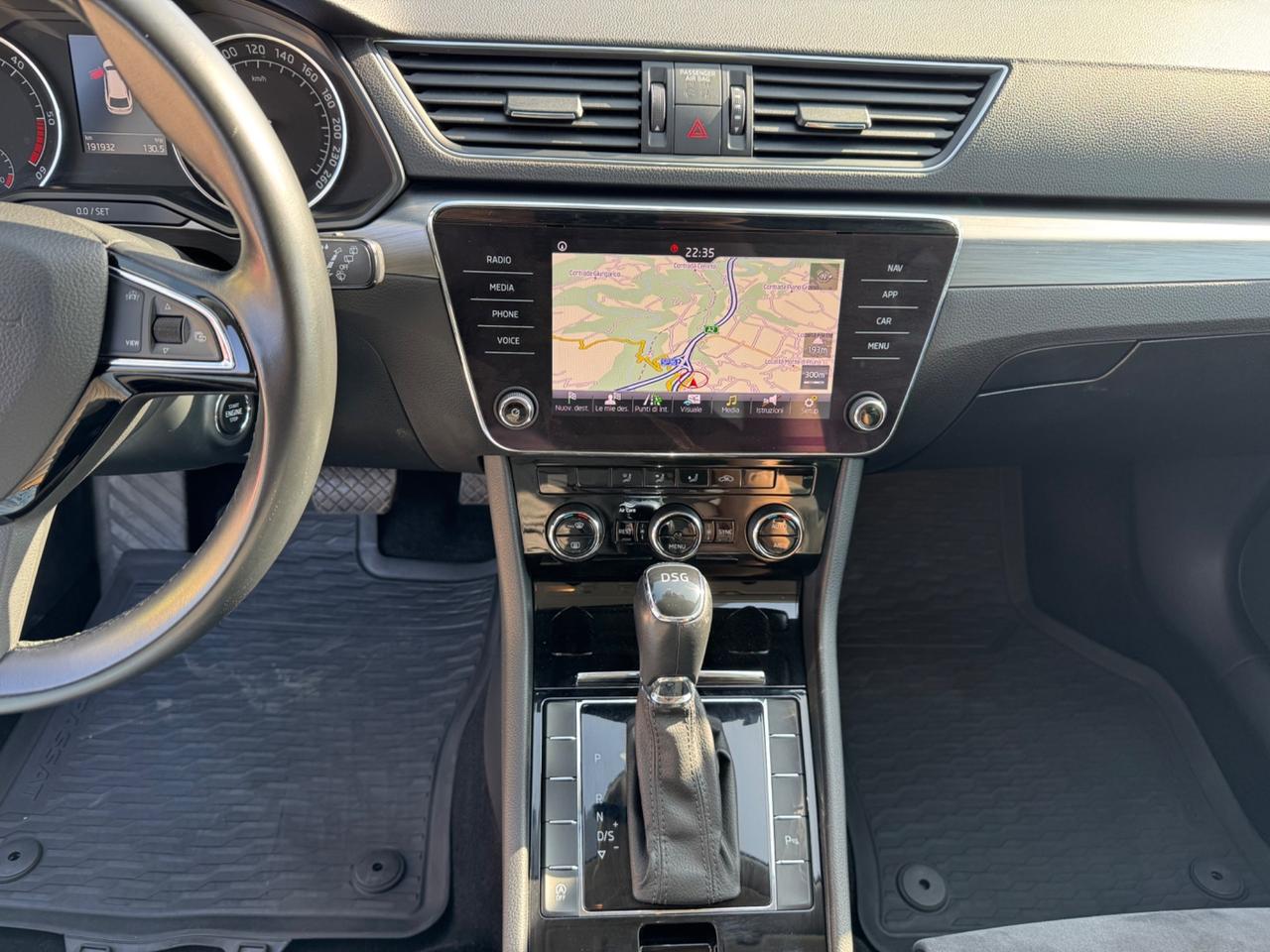 Skoda Superb 2.0 TDI 150 CV SCR DSG Wagon SportLine