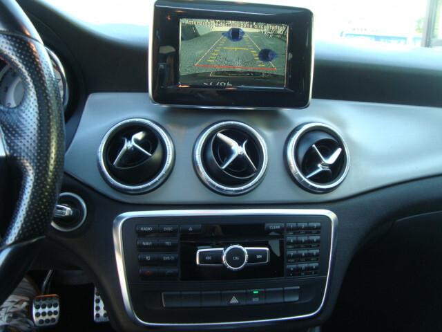 Mercedes-benz CLA 200 Premium Plus Benzina