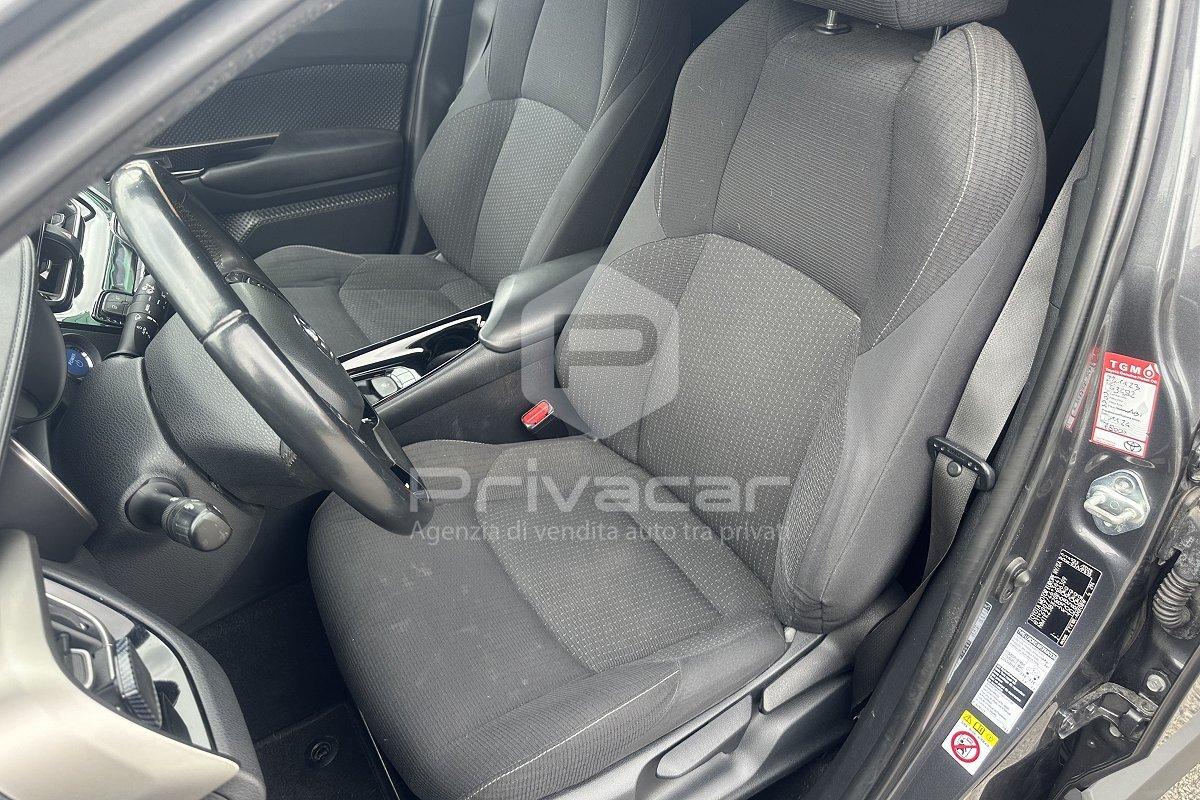TOYOTA C-HR 1.8 Hybrid E-CVT Trend