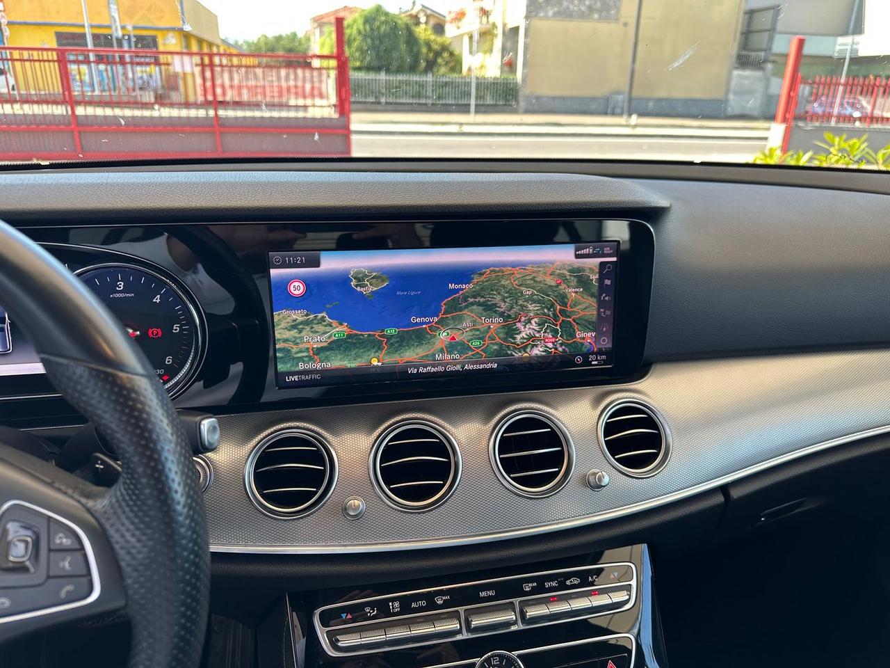 Mercedes-Benz E 220 Business Sport E 220 D #6728