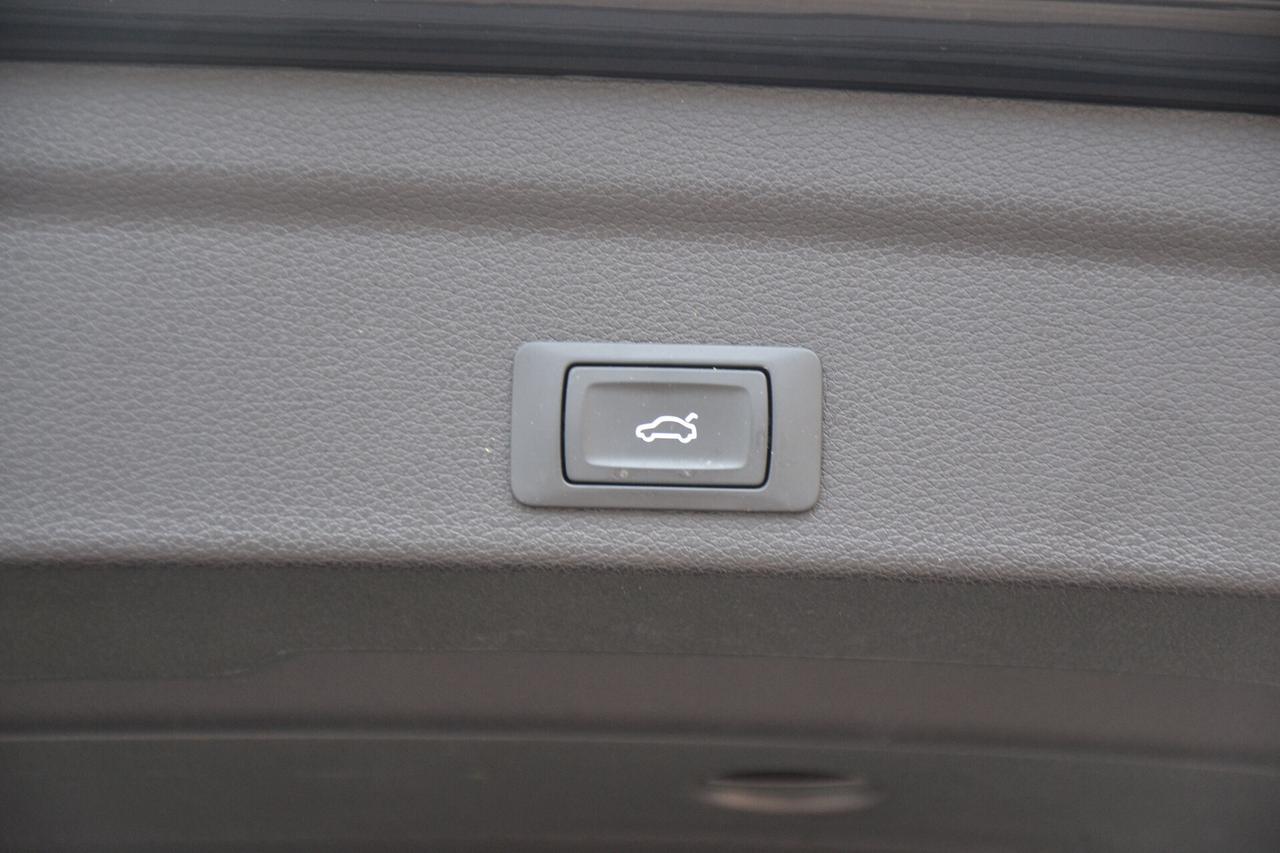 Audi Q3 45 1.4 TFSI 245CV PLUG-IN SPORTBACK **PREZZO VERO