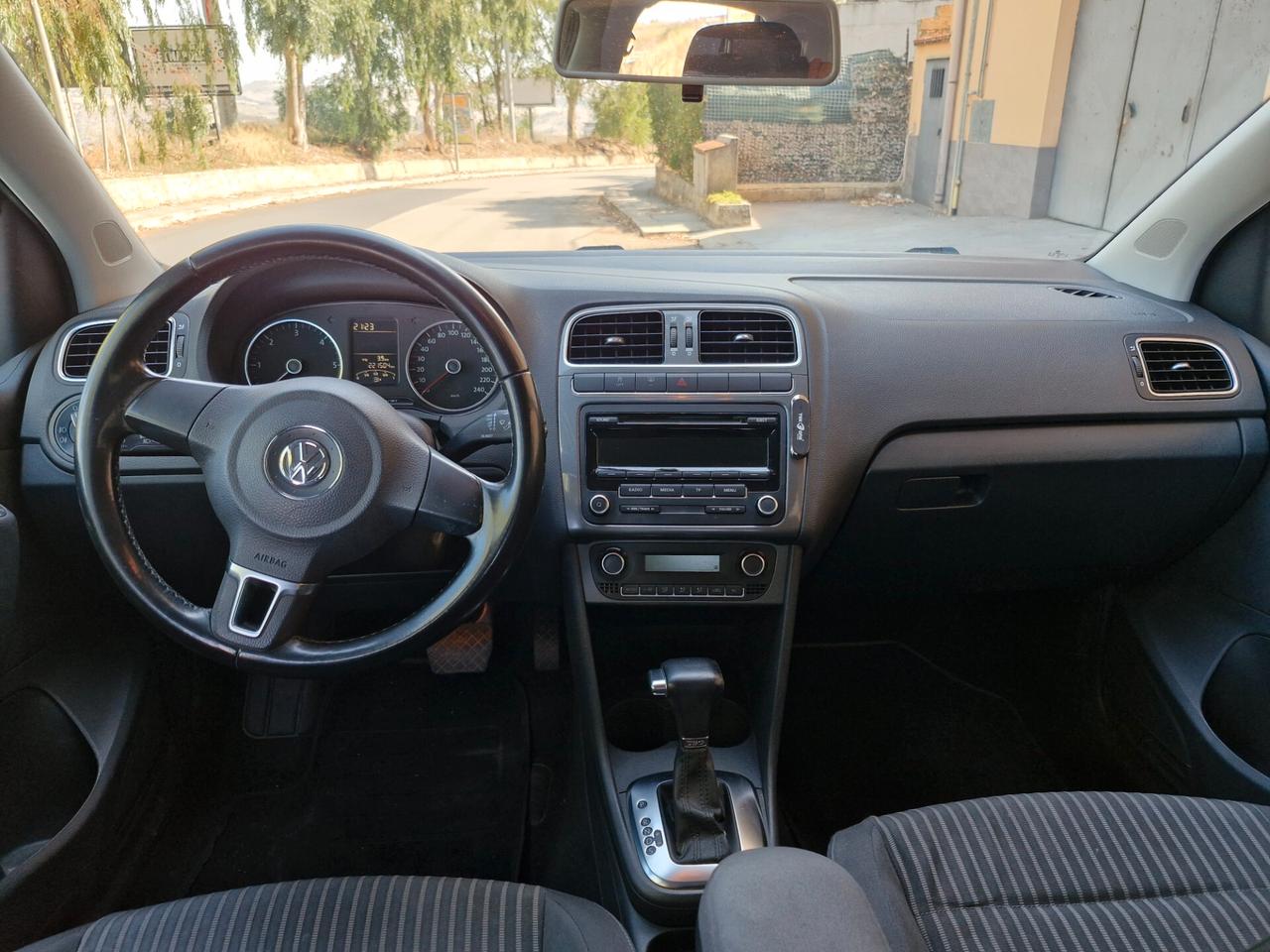 Volkswagen Polo 1.6 TDI 90CV DPF DSG 5 porte Highline