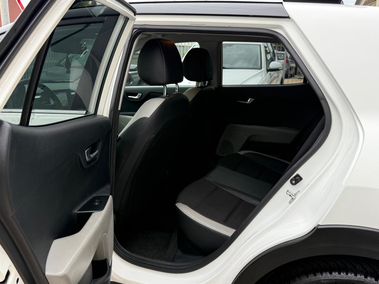 Kia Stonic 1.6 CRDi 110 CV Energy