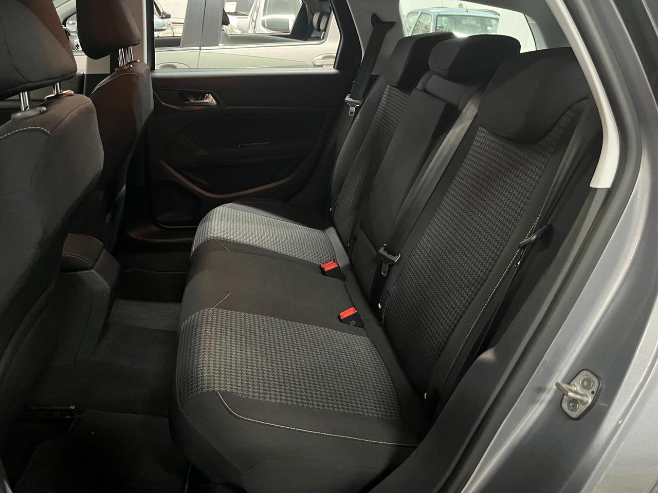 Peugeot 308 HDi 130 SW cambio automatico EURO 6D