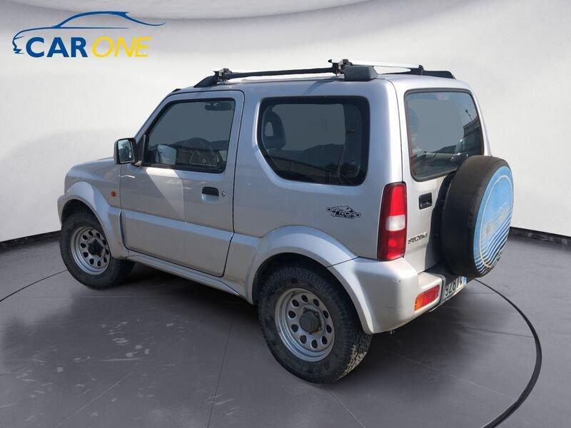 Suzuki Jimny Benzina