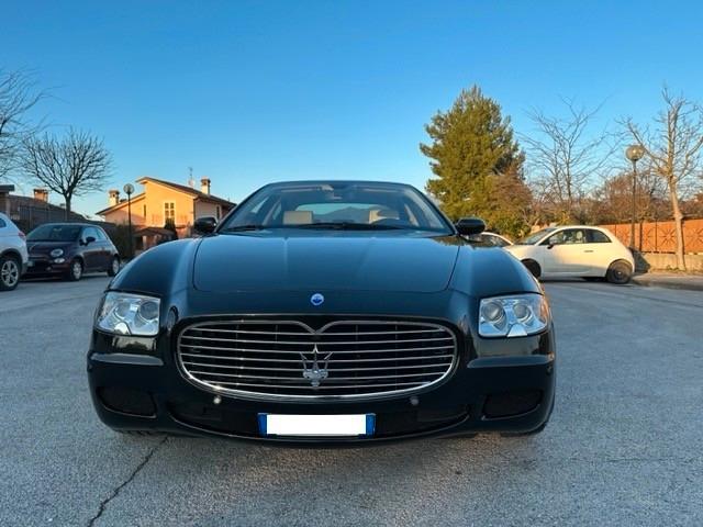 Maserati Quattroporte 4.2 V8