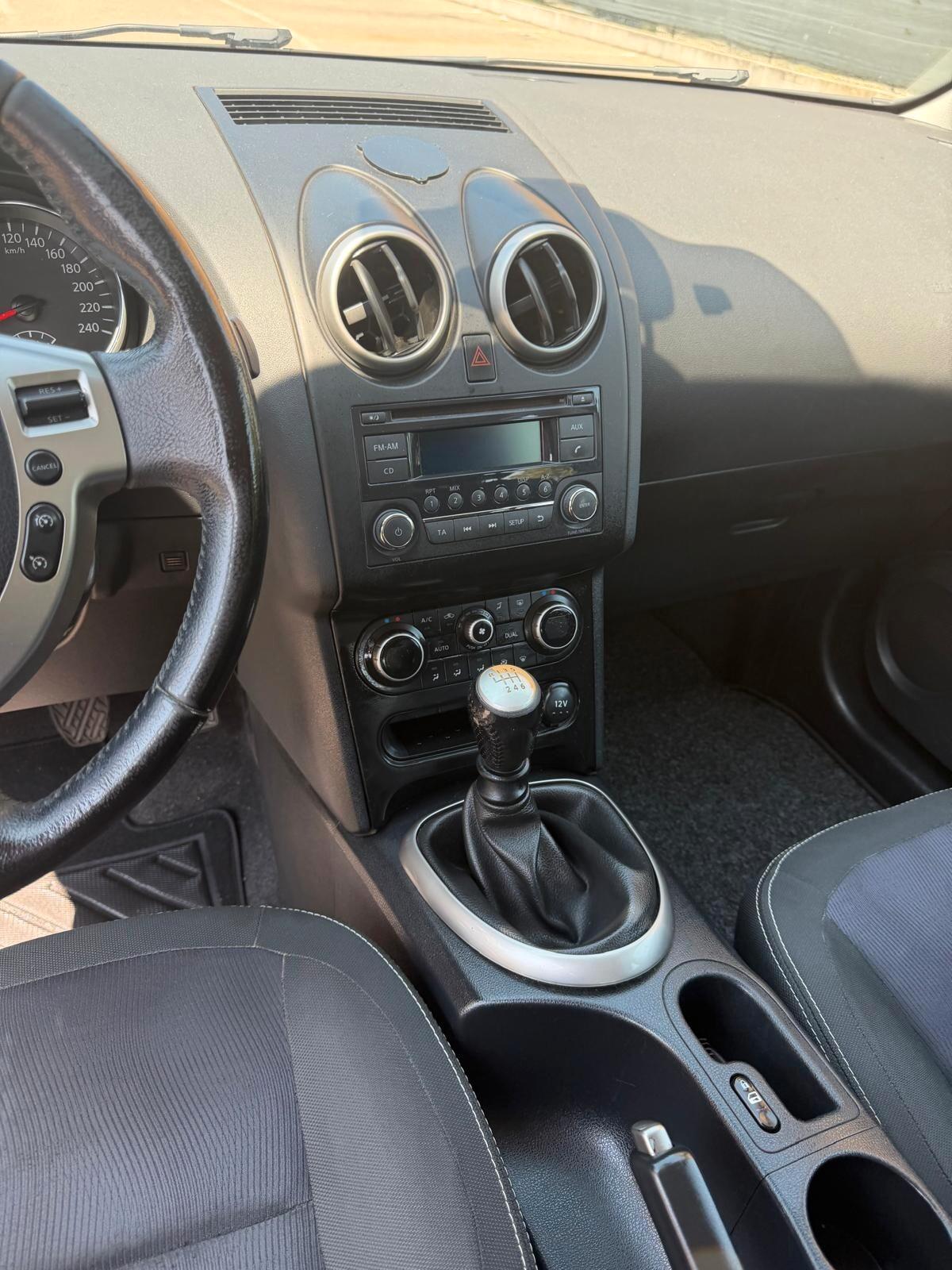 Nissan Qashqai 1.6 dci - NEOPATENTATI - 12 MESI DI GARANZIA -