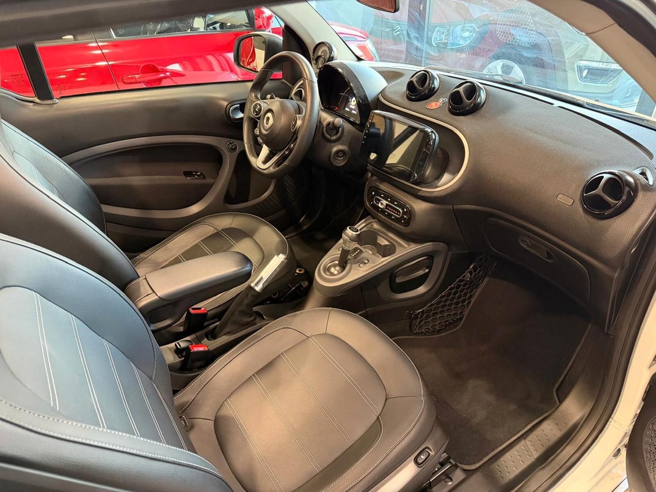 Smart ForTwo 90 0.9 T twinamic cabrio BRABUS