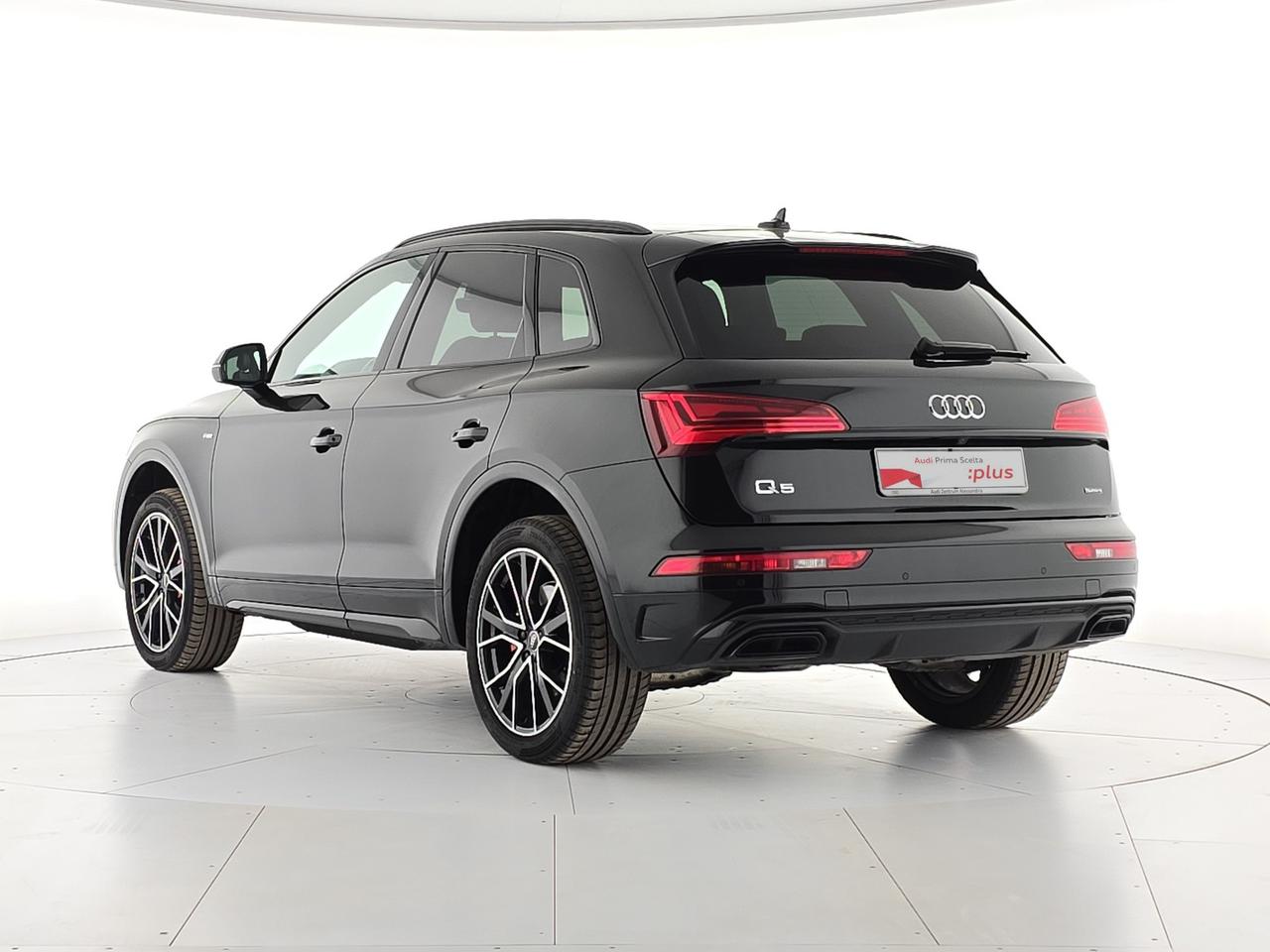 Audi Q5 40 2.0 tdi mhev 12v s line plus quattro s-tronic