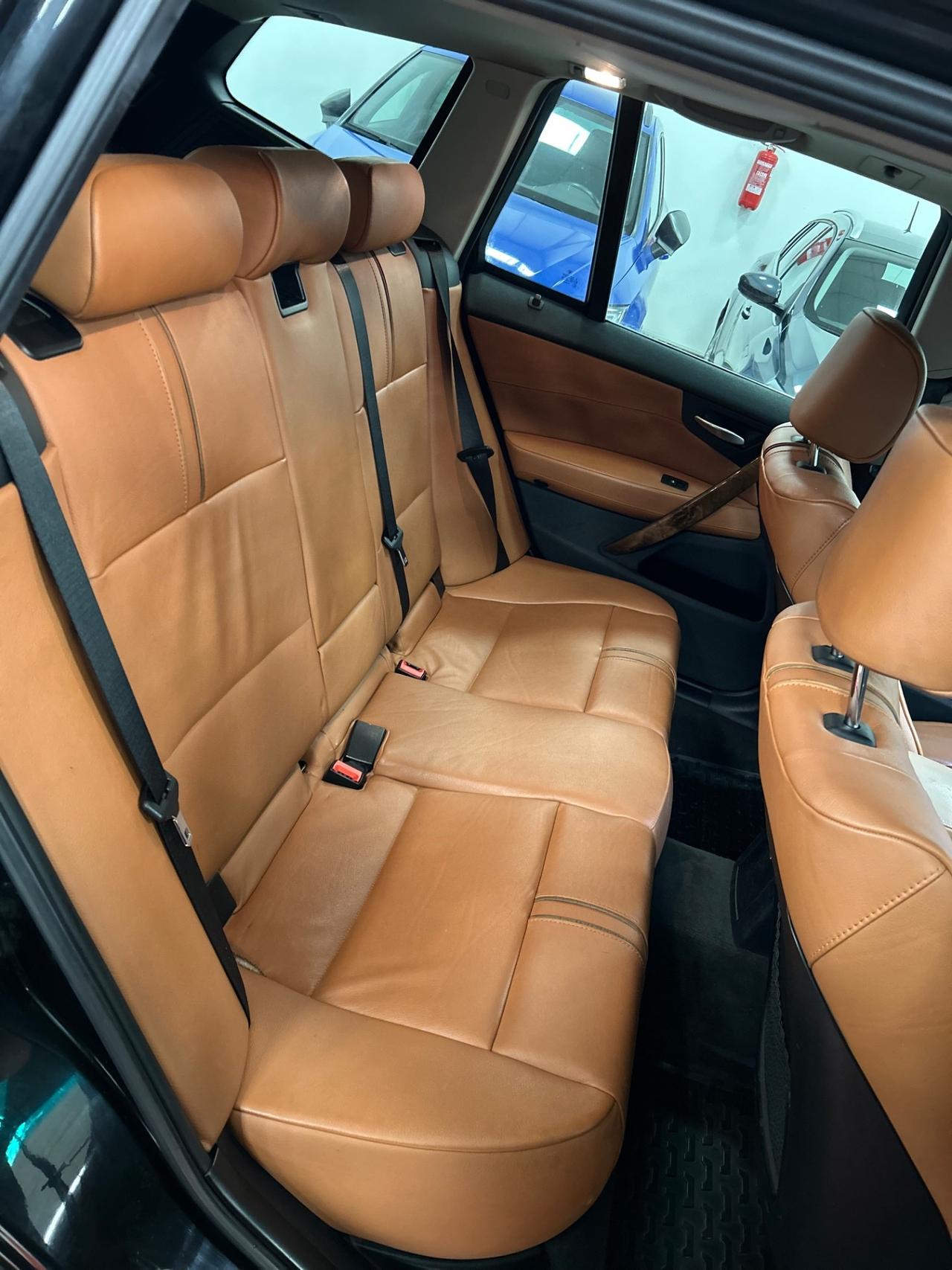 Bmw X3 2.5si CAT Futura (160 kw)