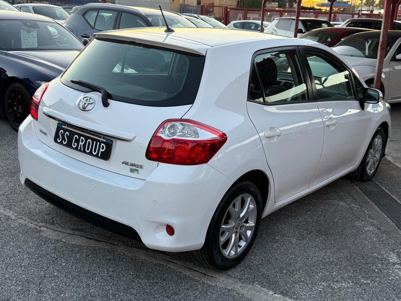 Toyota Auris 1.4 D-4D -( 98 mila km ) Active