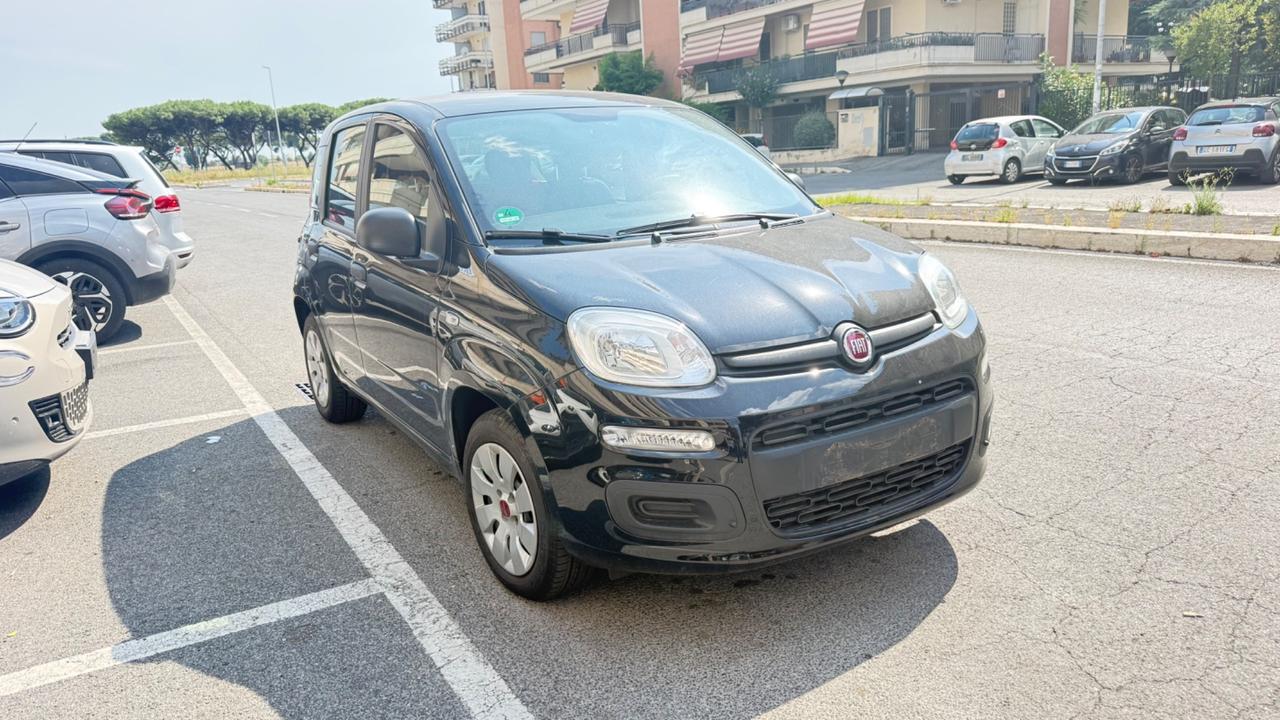 Fiat Panda 1.2 Lounge LED PDC PERFETTISSIMA PARI AL NUOVO