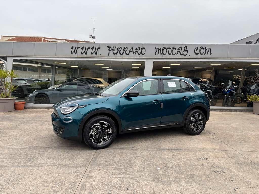 Fiat 600 Hybrid 110 CV DCT MHEV Icon 2025 KM 0 IVA ESPOSTA Tua a soli 209 Euro al mese