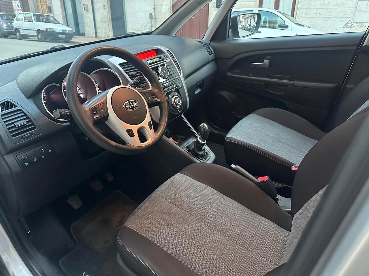 Kia Venga 1.4 CRDi 90CV Cool