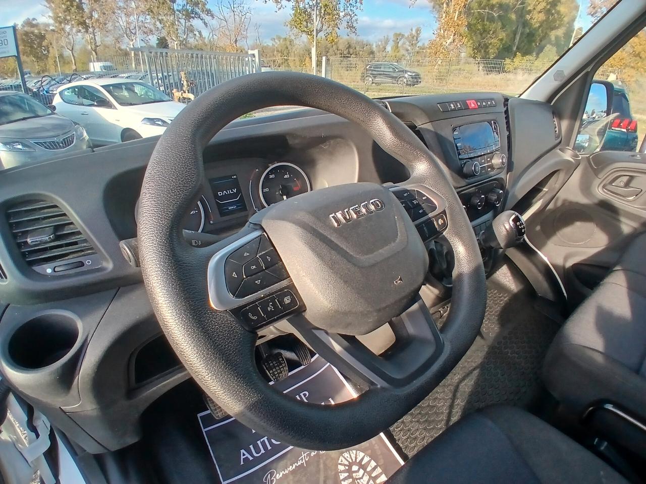 Iveco Daily 35 H2 2.3 TM PN Cabinato