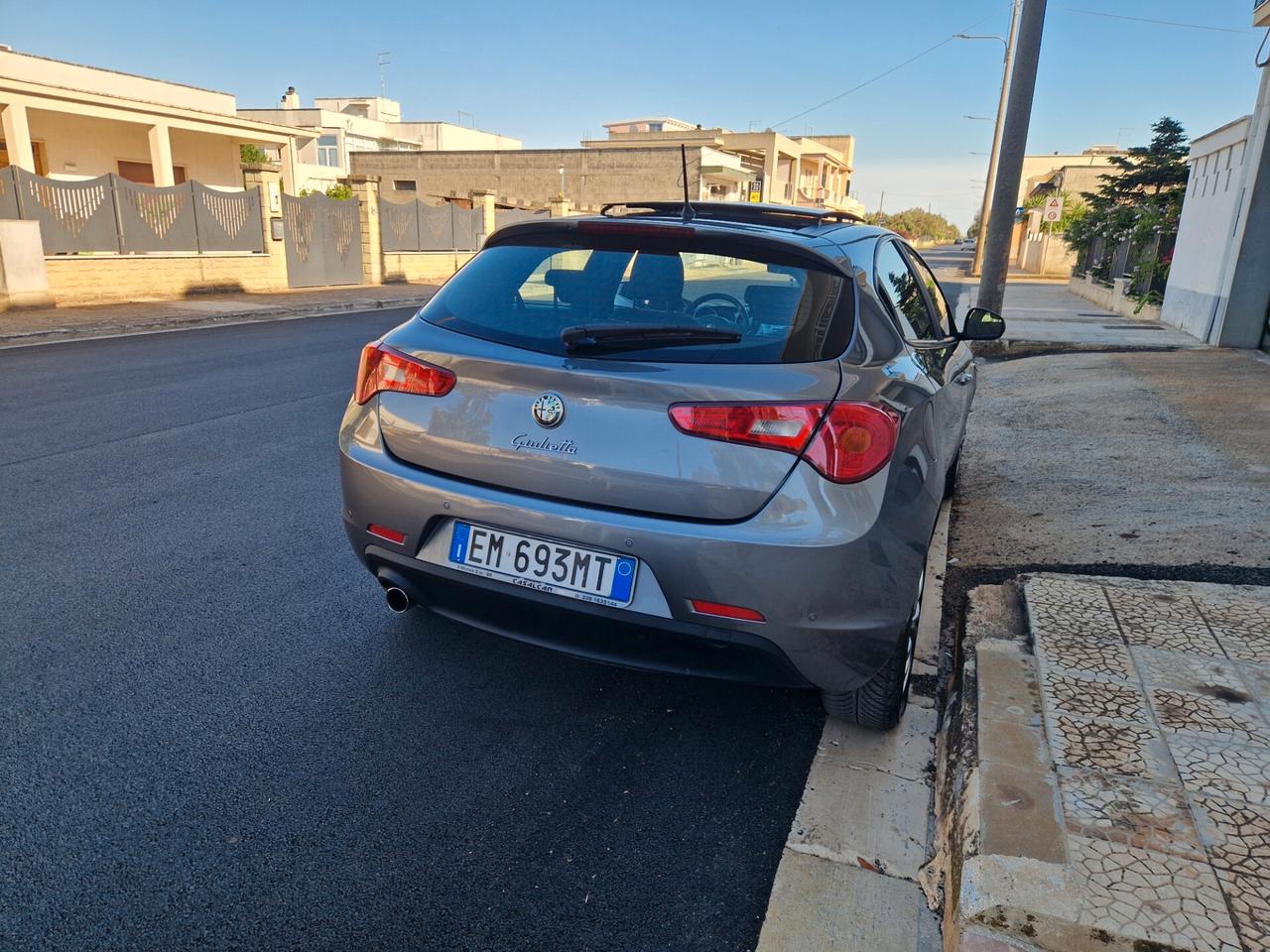 Alfa Romeo Giulietta 1.6 JTDm-2 105 CV Distinctive